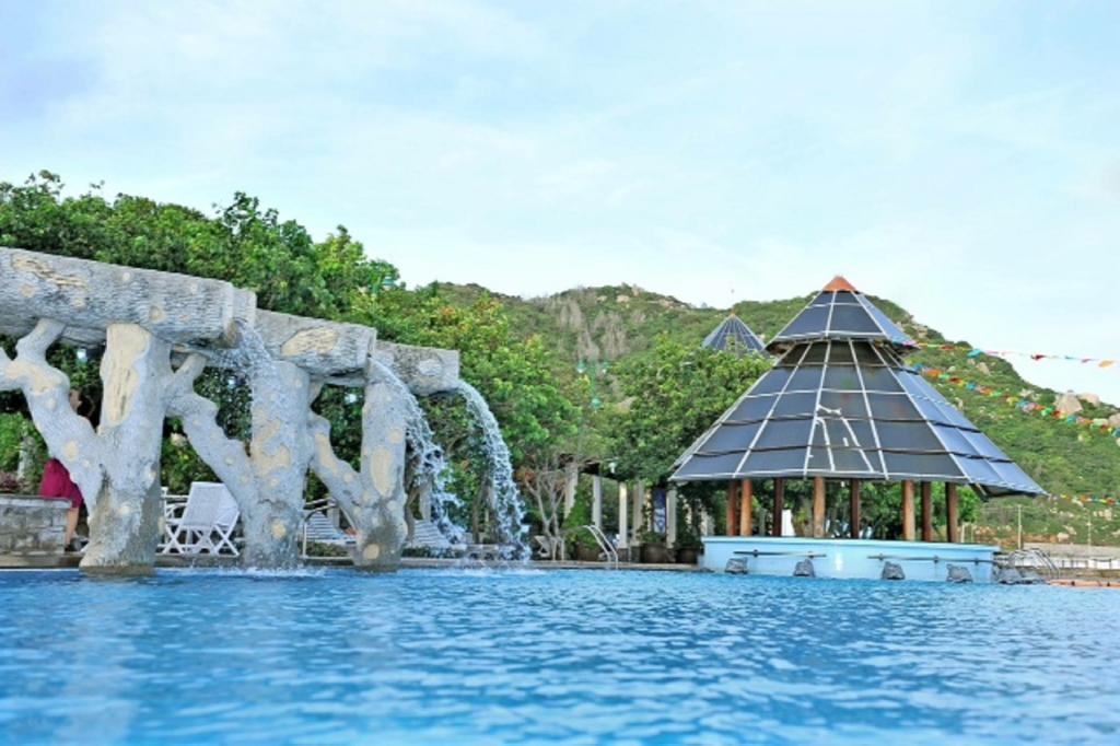 Long Hai Beach Resort Vung Tau Exteriör bild