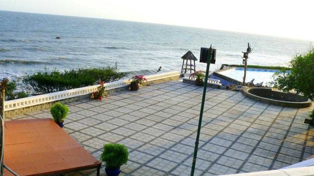 Long Hai Beach Resort Vung Tau Exteriör bild