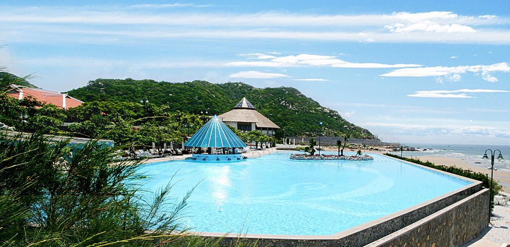 Long Hai Beach Resort Vung Tau Exteriör bild