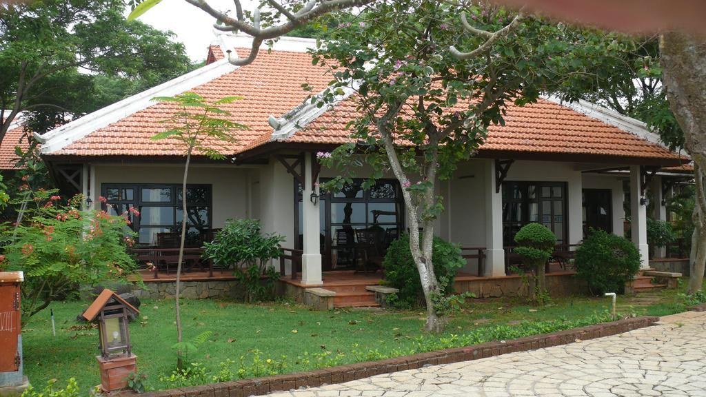 Long Hai Beach Resort Vung Tau Exteriör bild